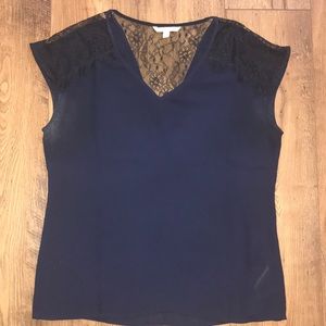Banana Republic navy/black lace blouse